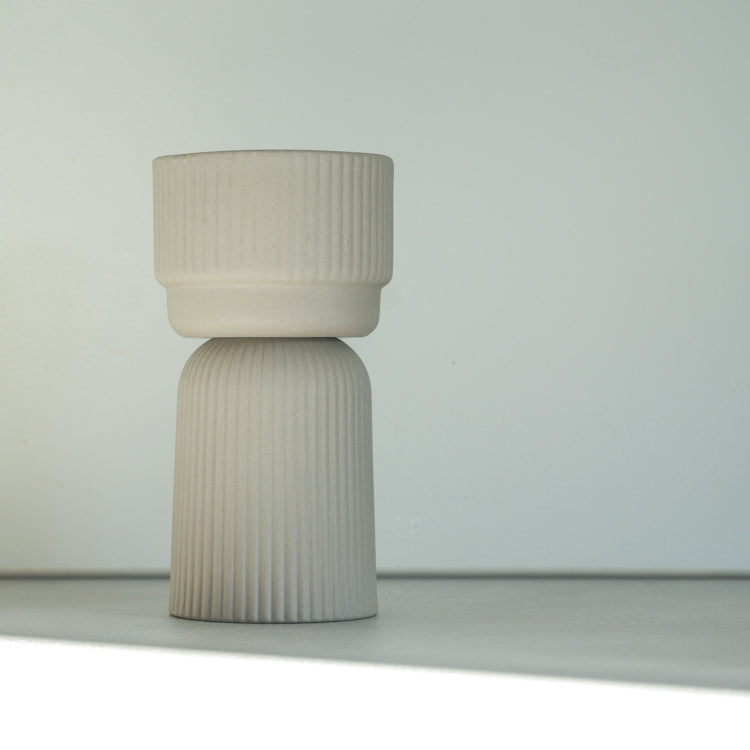Archive Studio Koffiemok rib lichtgrijs 150 ml