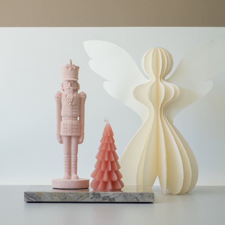 Kerstdecoratie Notenkraker roze hoogte 23.5 cm